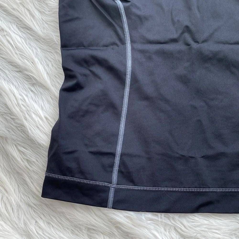 Lands’ End | Black Short Sleeve Rashguard